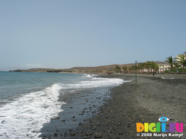 27816 Black sand on Tarajalejo beach